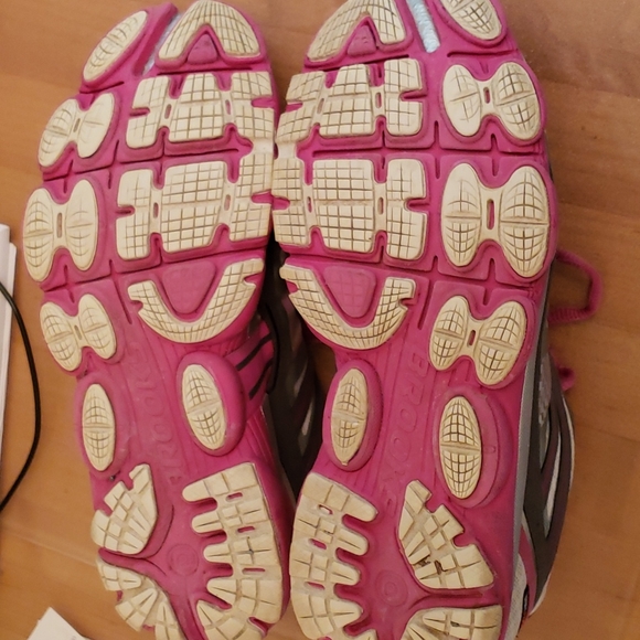 Brooks pure cadence sneakers 9.5 - Picture 4 of 8